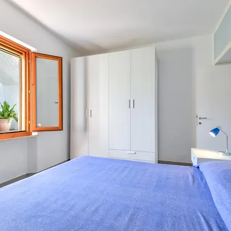 Casa Gaia Direttamente Sul Mare Апартаменты Помонте